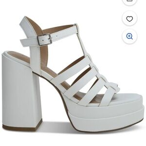 NEW - Wild Pair White Strappy Platform Heels Size 7.5M
